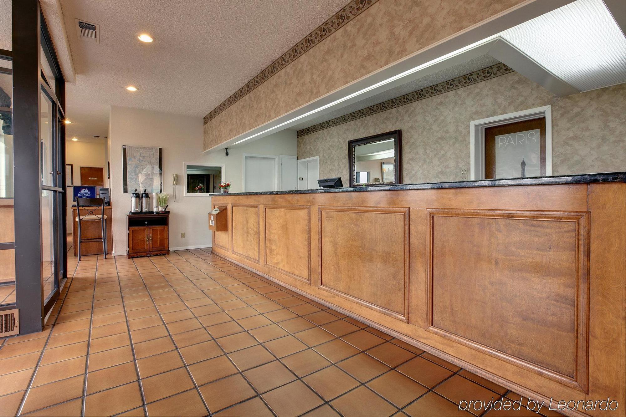 Americas Best Value Inn Париж Екстер'єр фото