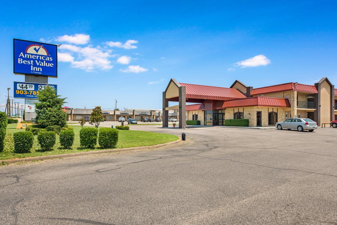 Americas Best Value Inn Париж Екстер'єр фото