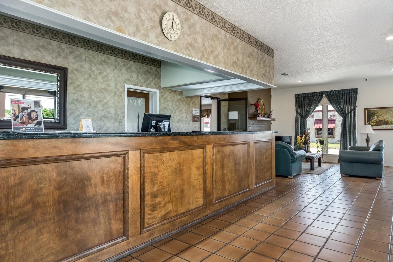 Americas Best Value Inn Париж Екстер'єр фото